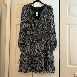 Ann Taylor Black Heart Long sleeve dress